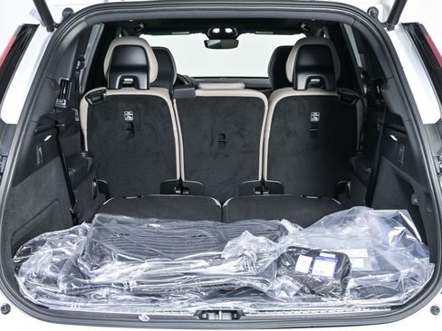 New 2026 Volvo XC90 T8 Ultra w/ Protection Package Premier AWD/4WD image 31