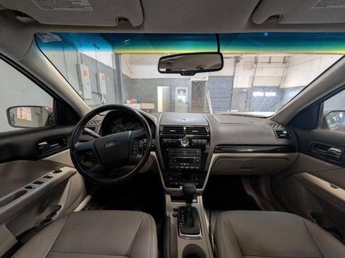 Used 2006 Ford Fusion SEL FWD image 32