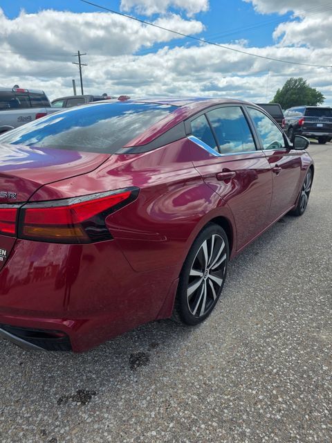 Used 2020 Nissan Altima 2.0 SR FWD image 7