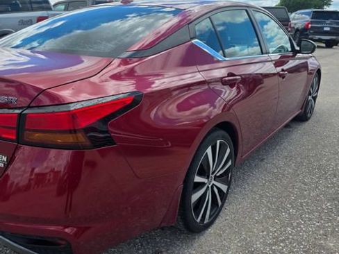 Used 2020 Nissan Altima 2.0 SR FWD image 7