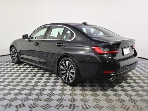 Used 2025 BMW 330i xDrive Sedan AWD/4WD image 3