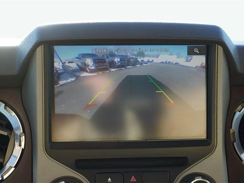 Used 2013 Ford F350 Lariat w/ Chrome Pkg image 27