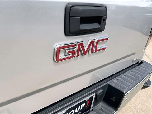Used 2018 GMC Sierra 1500 SLT w/ Texas SLT Premium Package AWD/4WD image 30