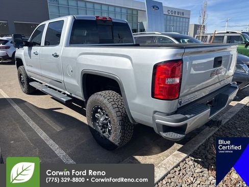 Used 2019 GMC Sierra 3500 Denali w/ Duramax Plus Package image 9