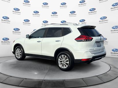 Used 2017 Nissan Rogue SV