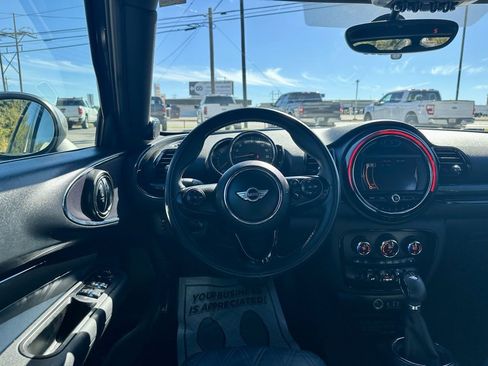 Used 2017 MINI Cooper Clubman S image 13