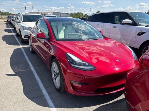 Used 2022 Tesla Model 3 Long Range AWD/4WD image 8