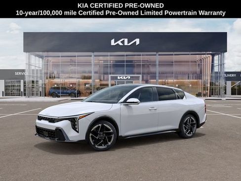Certified 2025 Kia K4 GT-Line w/ GT-Line Premium Package FWD image 3