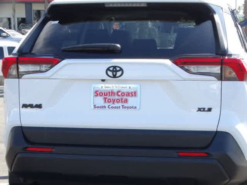 Used 2024 Toyota RAV4 XLE w/ Convenience Package image 26