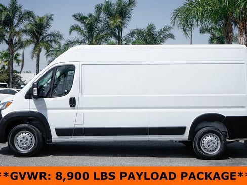 Used 2025 RAM ProMaster 2500 w/ Convenience Group FWD image 5