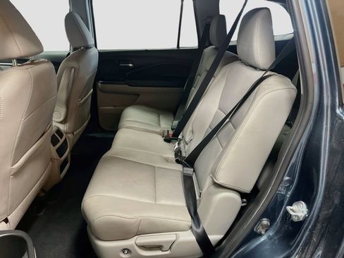 Used 2021 Honda Pilot Special Edition image 24