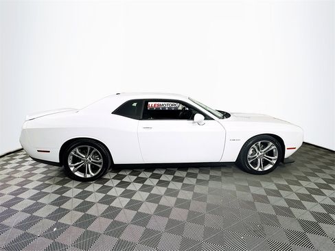 Used 2022 Dodge Challenger R/T image 8