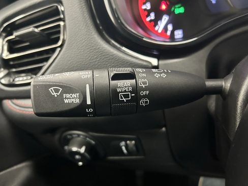 Used 2023 Dodge Durango GT image 15