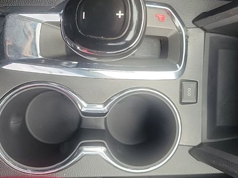 Used 2017 GMC Terrain SLE w/ Convenience Package image 17