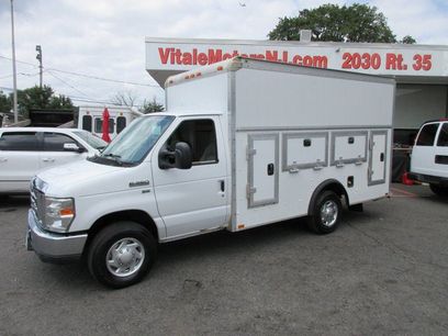 Used 2013 Ford E-350 and Econoline 350 Super Duty w/ PWR Locks & Windows Group