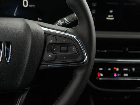 New 2026 Buick Envista Avenir image 22