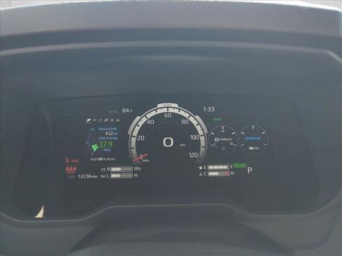 Used 2024 Toyota Tundra Limited w/ Power Package image 9