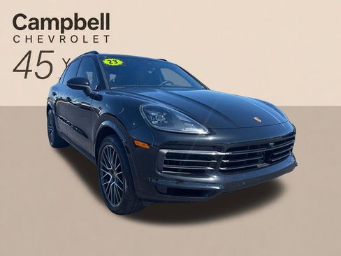 Used 2023 Porsche Cayenne AWD/4WD image 8