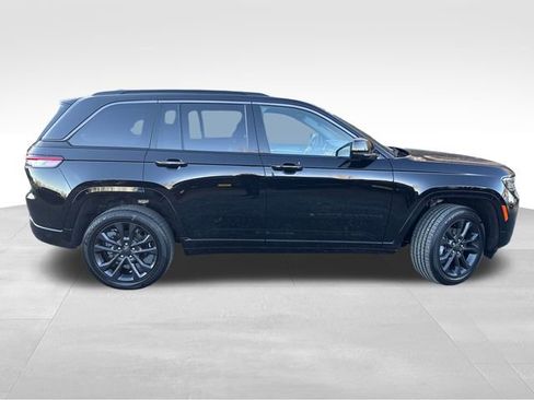 New 2026 Jeep Grand Cherokee Limited image 8