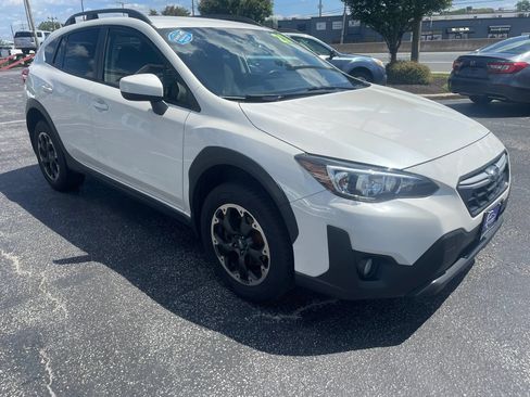 Used 2021 Subaru Crosstrek 2.0i Premium AWD/4WD image 3