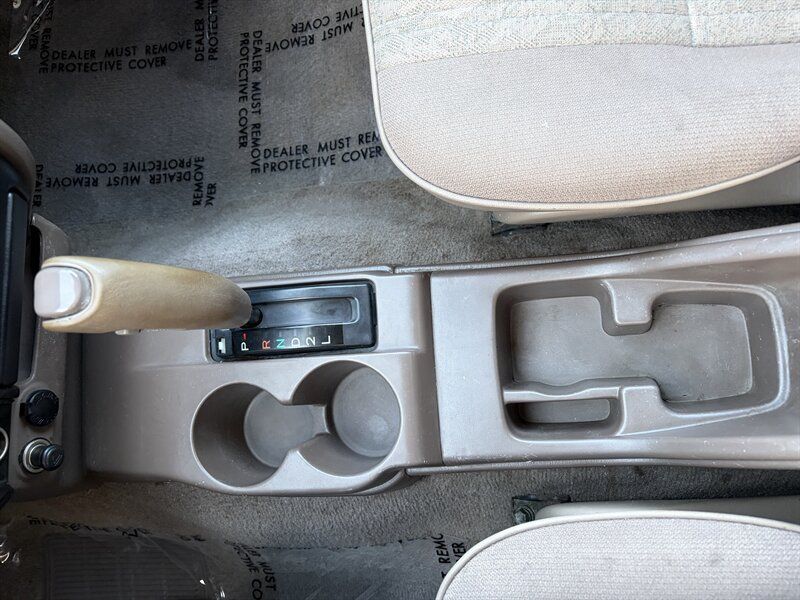 Used 2000 Toyota Tacoma PreRunner RWD image 19