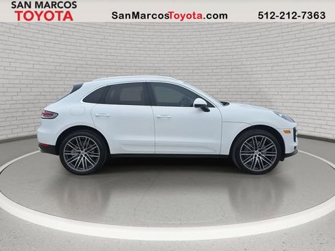 Used 2021 Porsche Macan S image 4