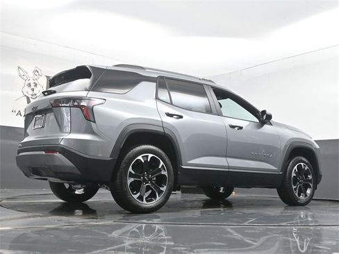 New 2026 Chevrolet Equinox LT image 11