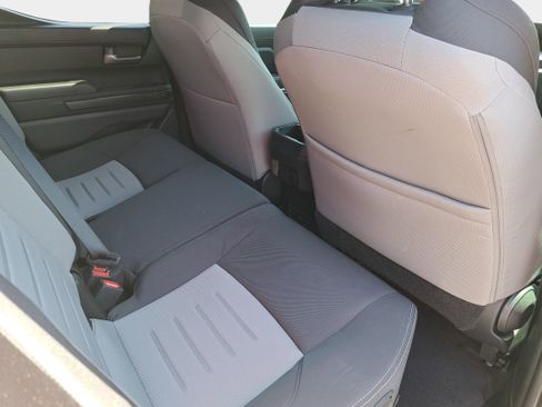 Used 2025 Toyota Tacoma TRD Off-Road image 11