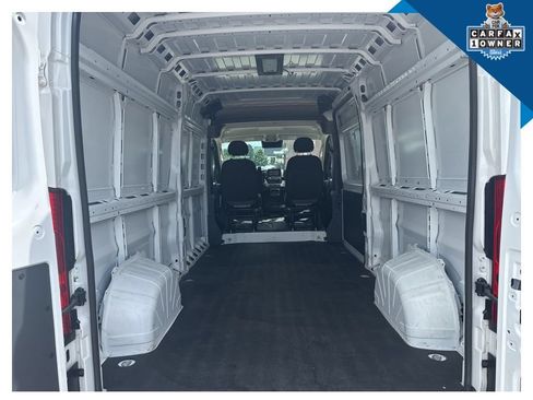 Used 2024 RAM ProMaster 2500 w/ Convenience Group FWD image 28