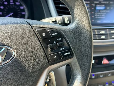 Used 2018 Hyundai Tucson SEL FWD image 10