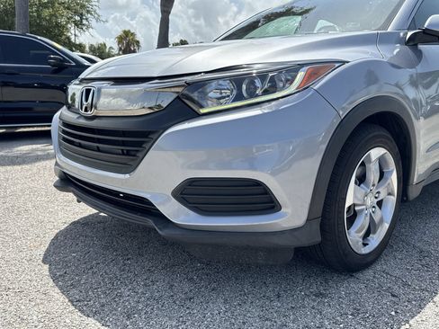 Used 2021 Honda HR-V LX image 10