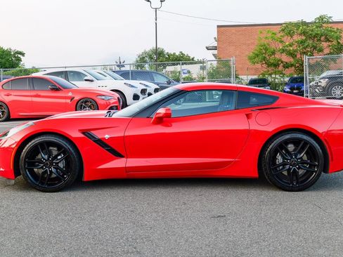 Used 2016 Chevrolet Corvette Stingray Coupe RWD image 4