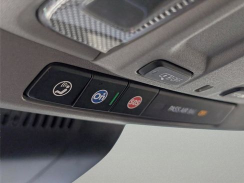 Used 2024 Chevrolet Silverado 2500 LT image 21