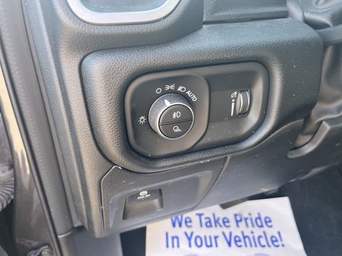 Used 2023 RAM 1500 Big Horn AWD/4WD image 14