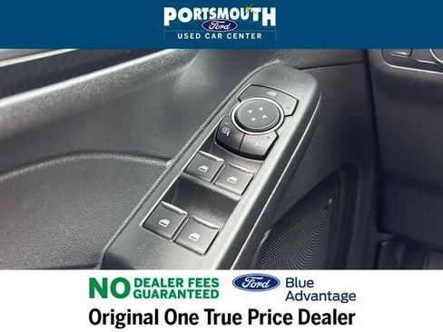 Used 2022 Ford Escape SEL w/ SEL Stealth AWD Package image 29