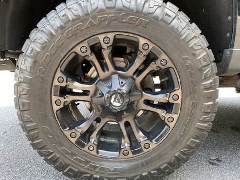 Used 2019 Chevrolet Silverado 3500 LTZ w/ Duramax Plus Package AWD/4WD image 43