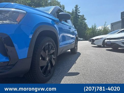 Used 2023 Volkswagen Taos SE AWD/4WD image 17