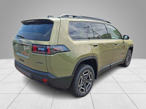 New 2026 Jeep Cherokee Laredo AWD/4WD image 4
