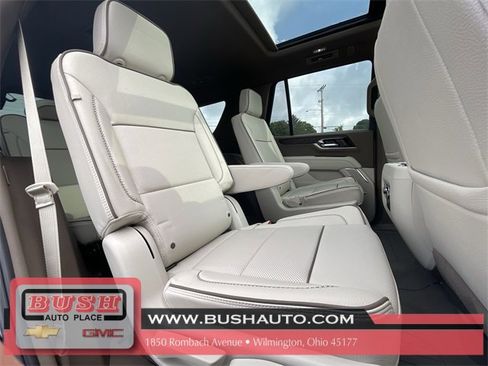 New 2025 GMC Yukon Denali w/ Sun & Power Step Package image 28