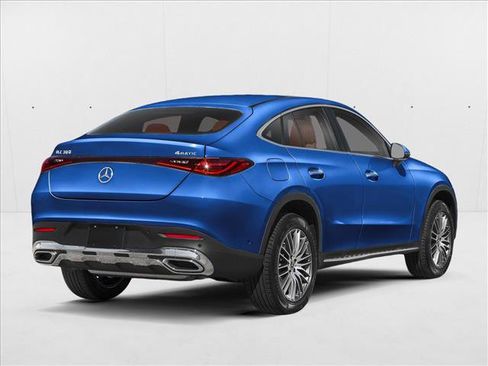 New 2026 Mercedes-Benz GLC 300 4MATIC image 2