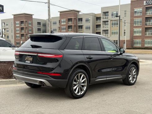 Certified 2022 Lincoln Corsair Standard AWD w/ Premium Package image 3