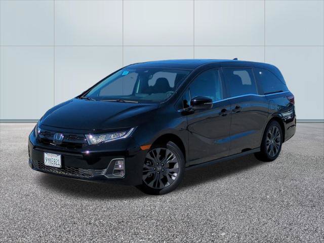 Certified 2026 Honda Odyssey Touring image 1