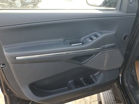 New 2025 Lincoln Navigator Reserve w/ Jet Appearance Package image 8