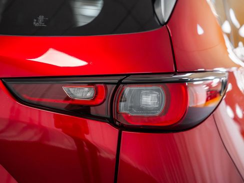 Used 2022 MAZDA CX-5 AWD 2.5 S w/ Premium Package image 17