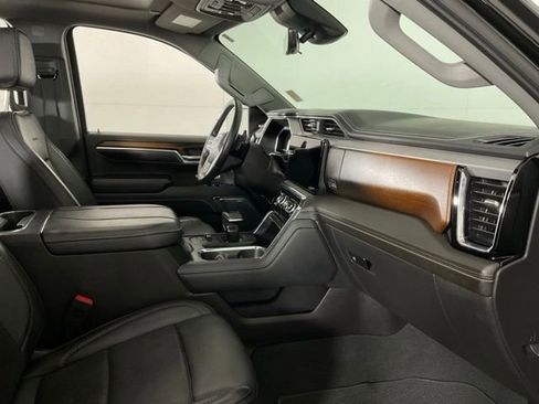 Used 2024 GMC Sierra 1500 Denali w/ Denali Reserve Package AWD/4WD image 34