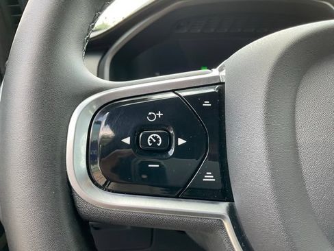 Certified 2023 Volvo XC90 T8 Ultimate w/ Lounge Package AWD/4WD image 23