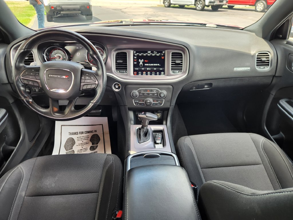 Used 2019 Dodge Charger SXT AWD/4WD image 18