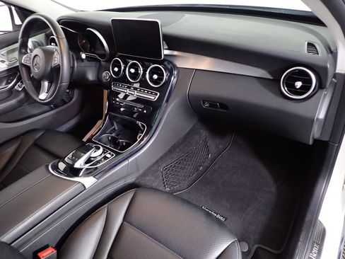 Used 2016 Mercedes-Benz C 300 4MATIC Sedan image 37