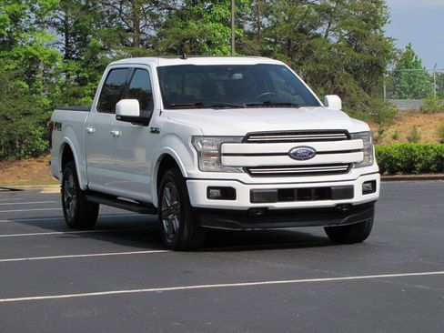 Used 2020 Ford F150 Lariat w/ Equipment Group 502A Luxury AWD/4WD image 9