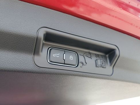 New 2026 Ford Explorer ST-Line w/ ST-Line Street Pack image 36